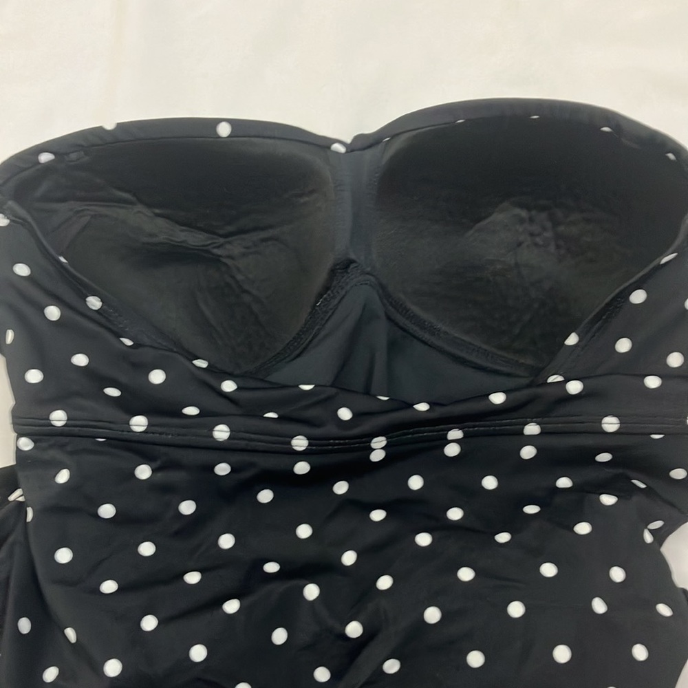 Tropical Escape Black Polka Dot strapless Swimsuit woman’s size 8 - Picture 9 of 10